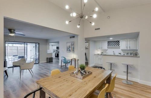 Dallas House | Spacious Bright and Modern Home with Pool