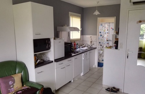 Castres Apartment | SPACIOUS, BRIGHT AND PLEASANT STUDIO