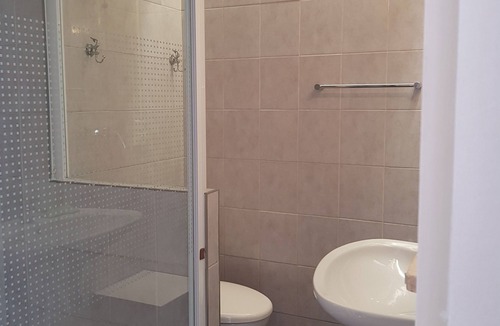 Plantieres Queuleu Apartment | Spacious, bright apartment