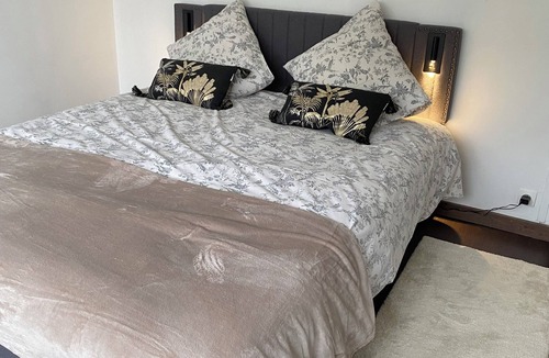 Sens Apartment | Spacious, bright apartment