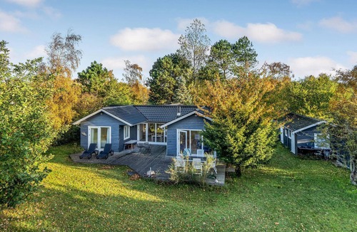 Yderby House | Spacious, bright vacation home in a naturally beautiful location close to the water.
