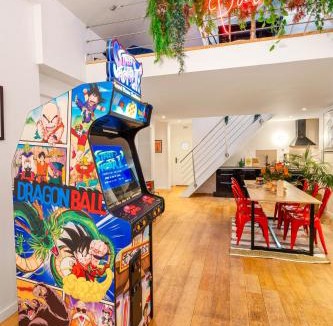Porte-Saint-Martin Apartment | Spacious & Bright Loft Central Paris