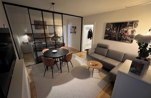 Copenhagen K Condo | Spacious & Bright Studio Apartment by King's Garden, Copenhagen