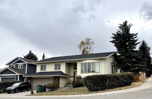 Southwest Calgary House | Spacious, Bright Suite Near Mountains & Downtown