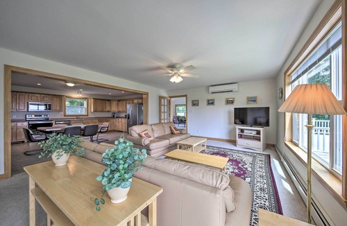 New Harbor House | Spacious Bristol House w/Deck & Harbor Views!