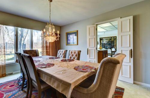 Williamsville House | Spacious Buffalo Brick Home w/Backyard!