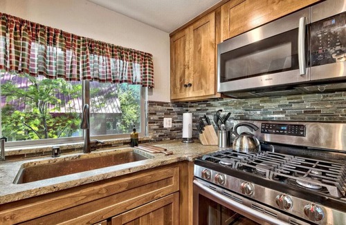 Tahoe Vista House | Spacious Cabin Across From Beach!