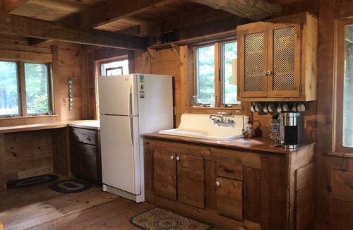 Strasburg Cabin | Spacious Cabin on Cedar Creek, Shenandoah Forest Immersion!
