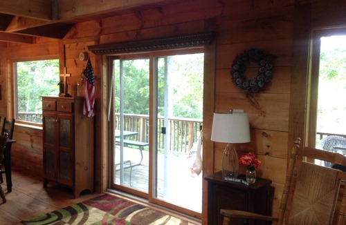 Strasburg Cabin | Spacious Cabin on Cedar Creek, Shenandoah Forest Immersion!