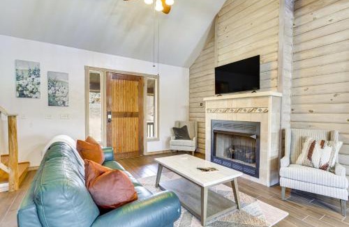 Medicine Park House | Spacious Cabin w/Views, Near Lake Lawtonka!