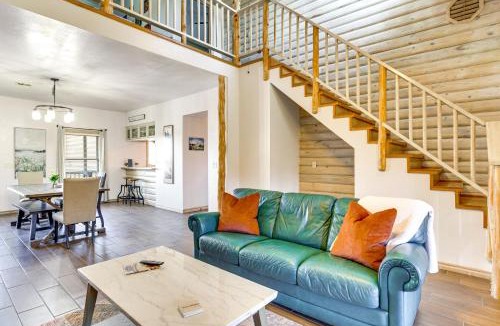 Medicine Park House | Spacious Cabin w/Views, Near Lake Lawtonka!