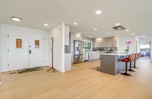 Camano Island House | Spacious Camano Home w/Hot Tub & Water Views!