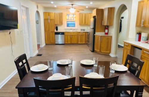 Henryville House | Spacious Camelback Retreat w/Fireplace