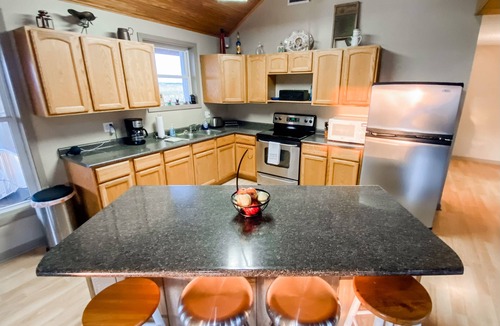 Cypremort Point Cabin | Spacious Camp on Canal w/Bayview-Fish, Boat, Relax