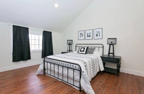 Crescent Hill House | Spacious Carriage House with Park Views Near Frankfort Ave & Downtown