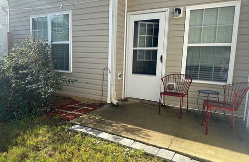 Cartersville House | Spacious Cartersville Townhome