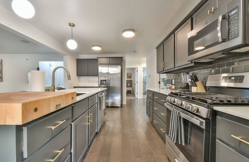 Central Oklahoma City House | Spacious Casa Bella Vita Modern Retreat