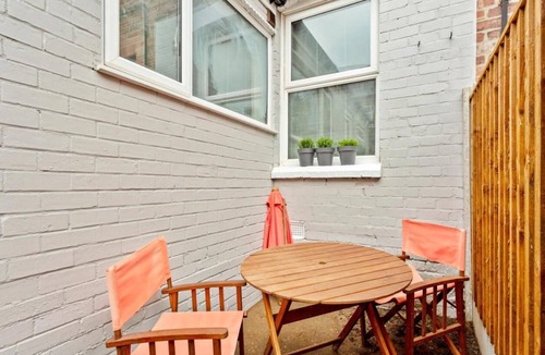 Sneinton House | Spacious & Central Entire Home