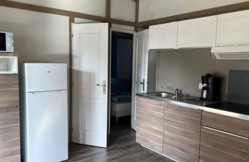La Seyne-sur-Mer Ski Chalet | Spacious Chalet for 6 with Terrace
