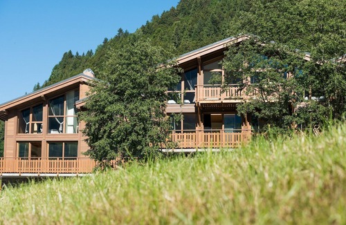 Praz-sur-Arly Ski Chalet | Spacious chalet for 12 people in megeve