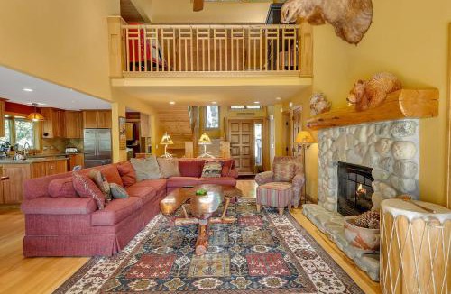 Ellicottville Ski Chalet | Spacious Chalet Hot Tub Sauna Holiday Valley