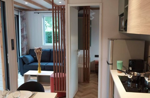 Saint Maime Ski Chalet | Spacious Chalet with Terrace for 6 People