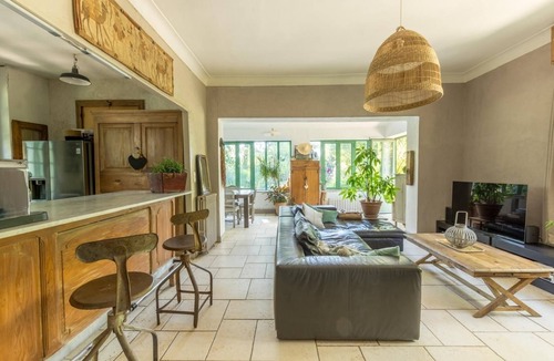 Castelnau-le-Lez House | spacious charming house near montpellier with swimming pool