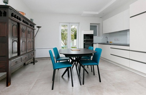 Le Croisic House | Spacious Charming House by the Marina