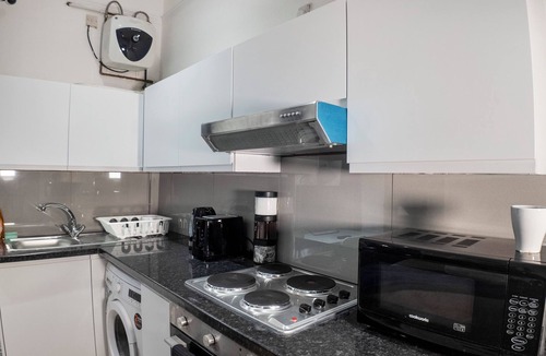 Edgbaston Apartment | Spacious Charming Studio in Birmingham