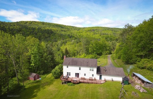 North Blenheim House | Spacious, charming Catskills getaway-lovely in Fall, short drive to ski resorts
