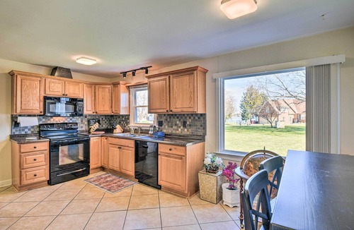 Western Branch North House | Spacious Chesapeake Home w/Pool Table!