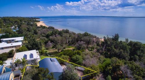 Cowes House | Spacious Coastal Retreat 5 Bdr