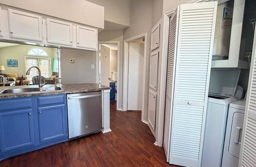 Corpus Christi Condo | Spacious Coastal Escape with Stunning Water Views From Balcony