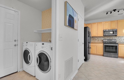 Dupont House | Spacious Comfort Near DIA