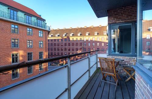 København V Apartment | Spacious & Comfortable Apartment Near Tivoli & Metro