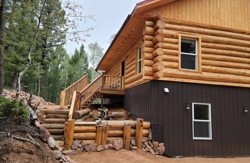 Spring Valley Cabin | Spacious Comfortable Cabin