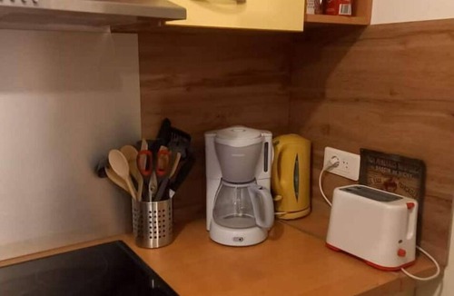 Courtenay Apartment | spacious, comfortable accommodation 1 h 15 from Paris