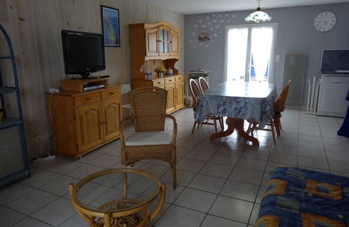 Grues House | Spacious comfortable villa near beach