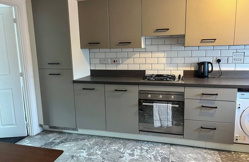 Durham House | Spacious & comfy home for five