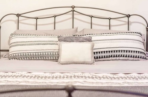 Benton Park House | Spacious & Comfy in the heart of STL