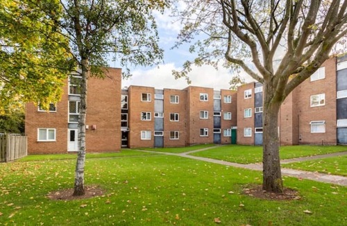 Erdington Apartment | Spacious comfy modern family 2 bedroom flat