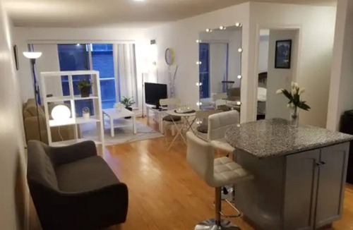 CityPlace Condo | Spacious condo in the Downtown Toronto entertainment district