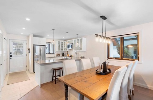 Mont-Tremblant Condo | Spacious Condo with Lake and Mountain View
