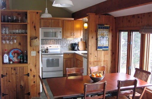 North Truro House | Spacious Contemporary, Walk to Private Tru-Haven Beach