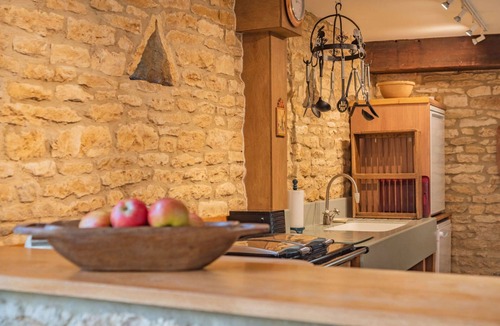 Broadwell Cottage | Spacious converted barn holiday accommodation in the Cotswolds - Bunt Barn