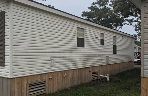 Sherkston Cottage | Spacious Corner Lot Cottage @ Sherkston Shores