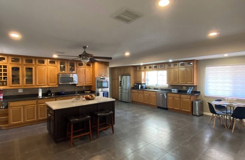 Thunderbird House | Spacious Corner house with a Pool