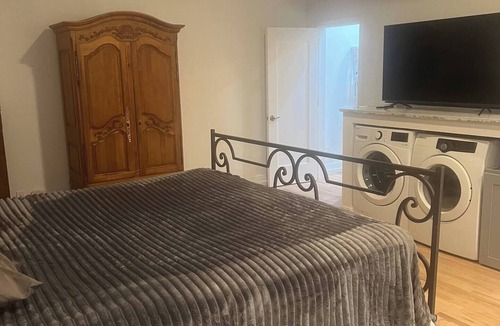 Center Moriches Cottage | Spacious cottage