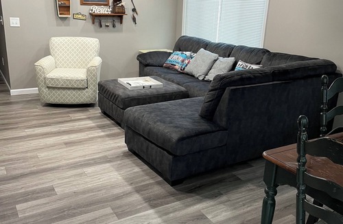 Clear Lake Cottage | Spacious Cottage For Larger Groups