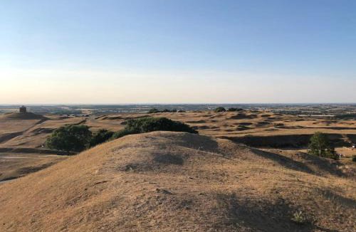 Northend House | Spacious Cottage in Idyllic Spot